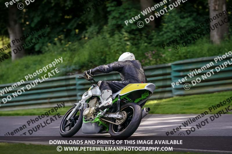 cadwell no limits trackday;cadwell park;cadwell park photographs;cadwell trackday photographs;enduro digital images;event digital images;eventdigitalimages;no limits trackdays;peter wileman photography;racing digital images;trackday digital images;trackday photos